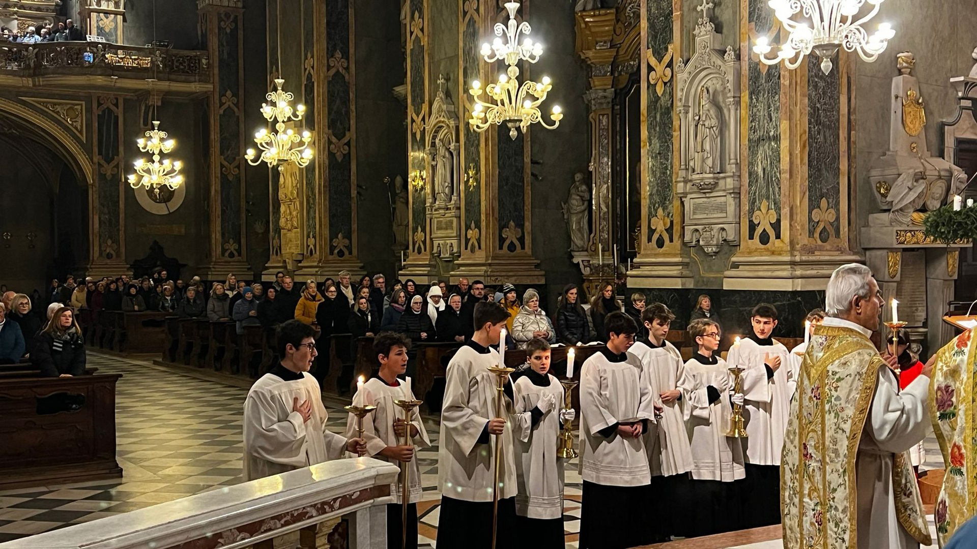 Vinzentiner Rorate-Ministranten 2024 Vinzentiner Rorate-Ministranten 2024