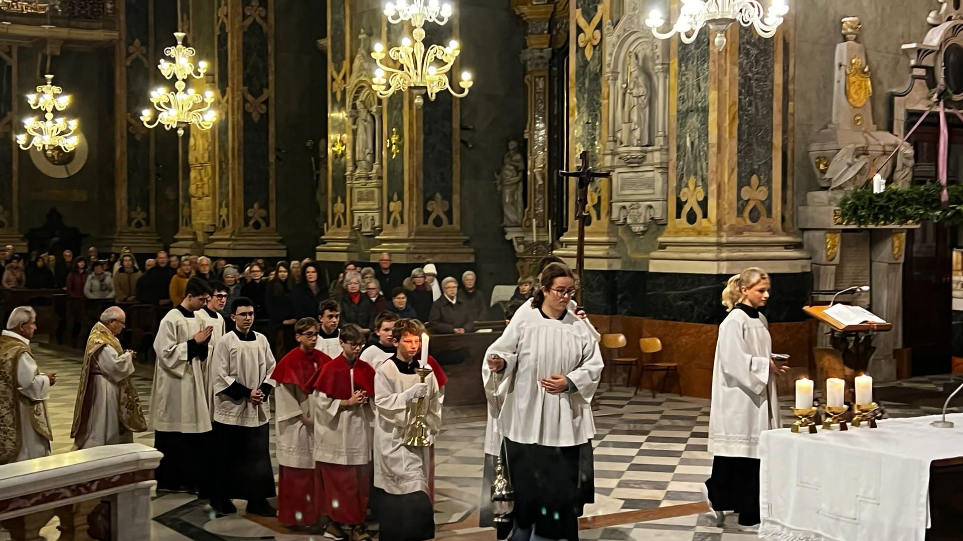 Vinzentiner Rorate-Ministranten 2024 Vinzentiner Rorate-Ministranten 2024